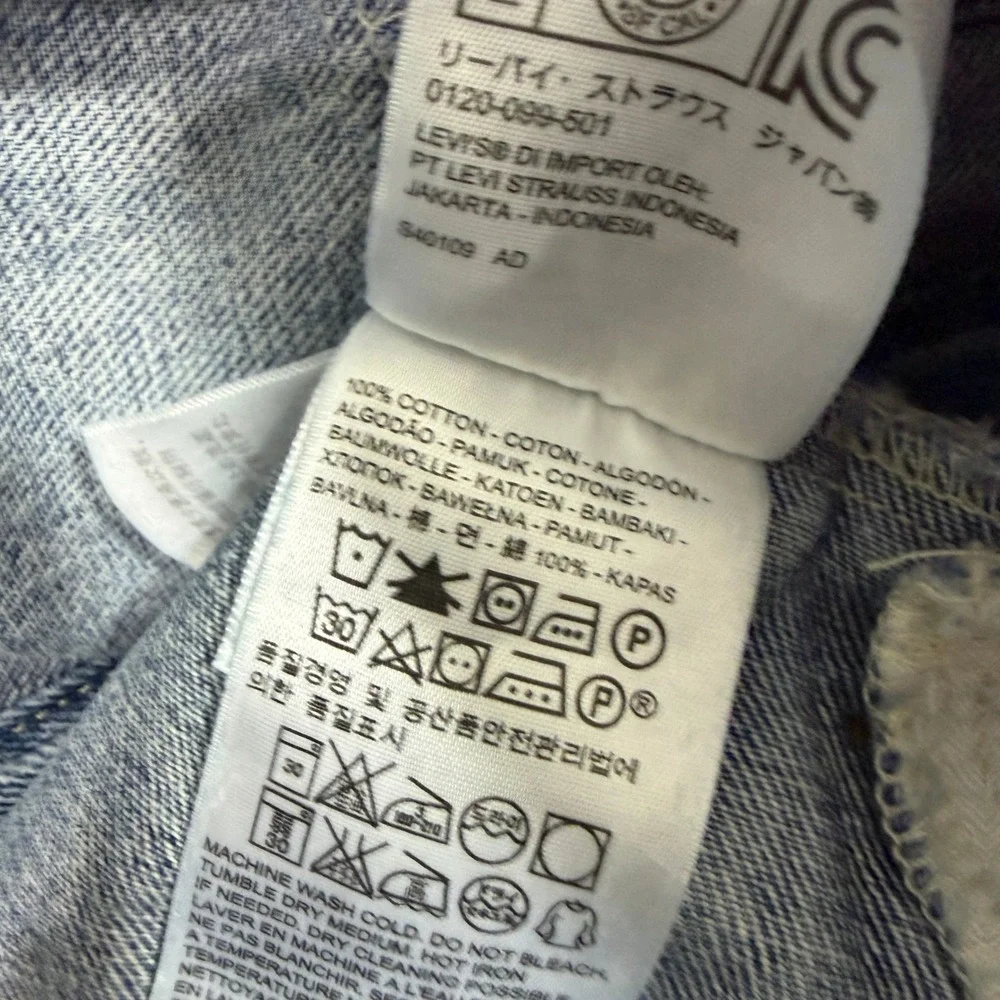 Levi's Denim Jacket Large Blue Trucker Jean Jacket 72334 Classic Casual Cotton